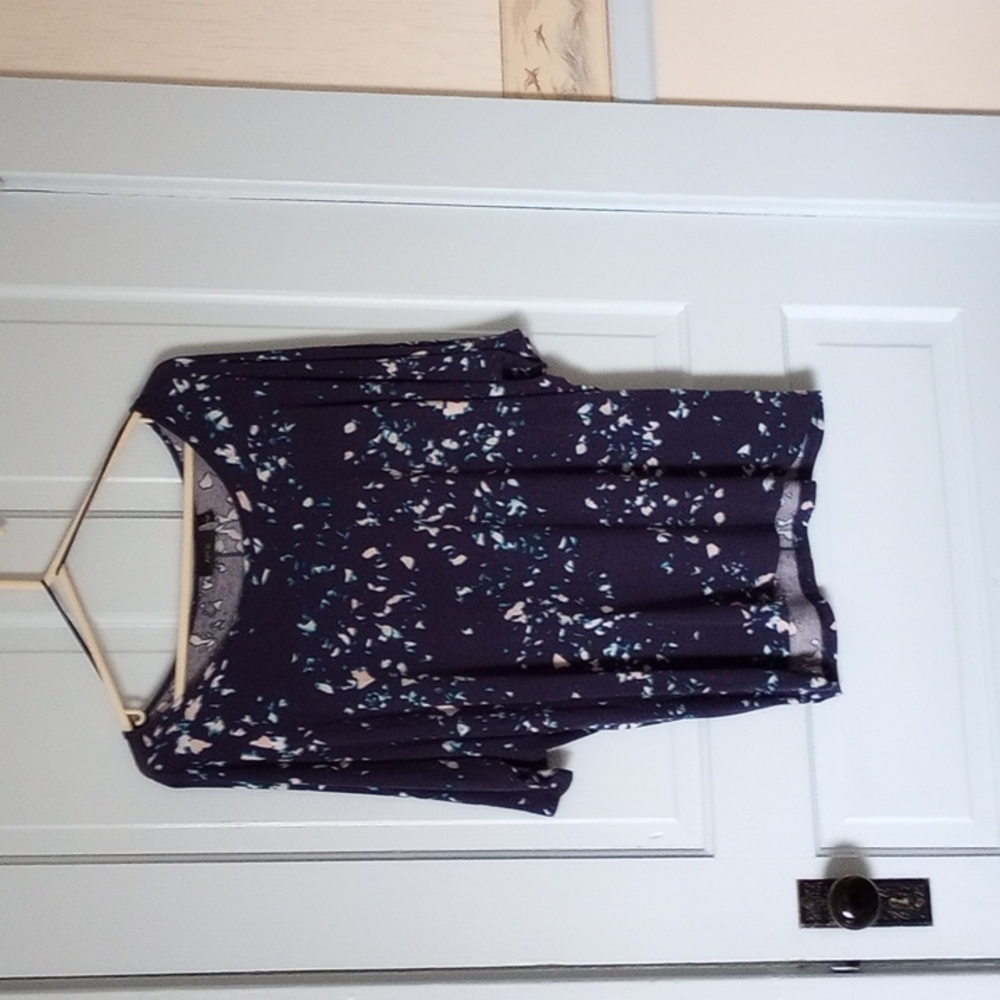 2 for $15! Navy blue Apt.9 top. Size-l xl